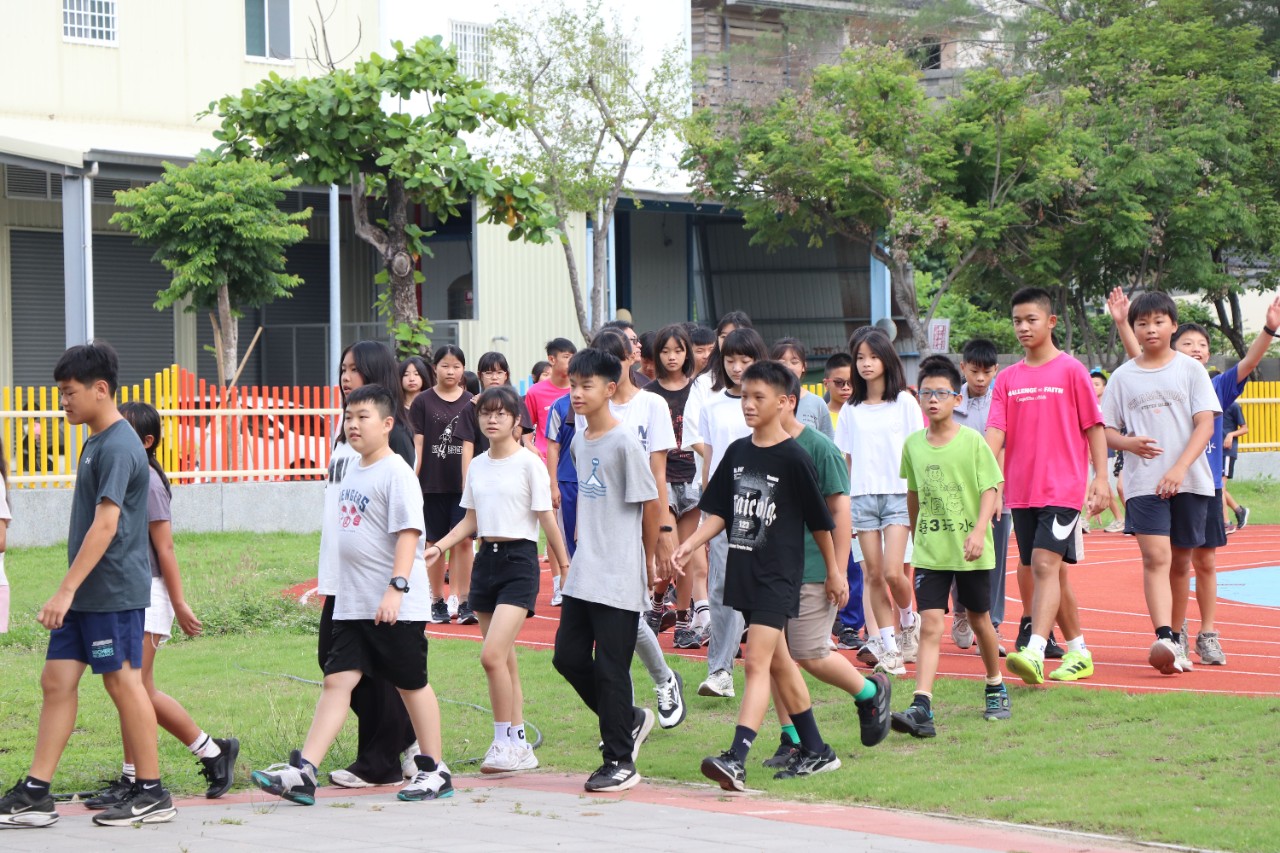 1140606-畢業生校園巡禮